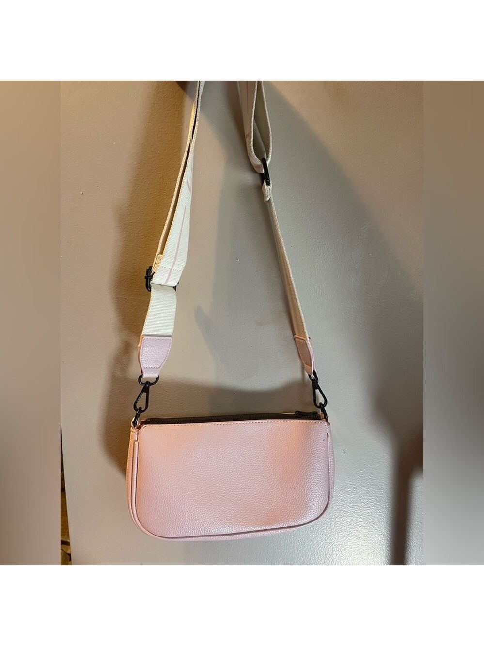 Womens LIKE DREAMS Purse Crossbody Strap Blush Pink LOVE ❤️